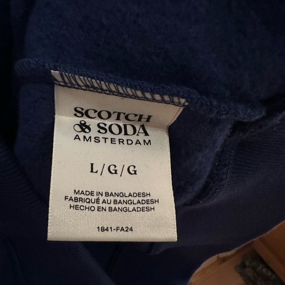 Scotch & Soda Mens Large Relaxed Fit Fleece Graphic Hoodie Black Embroidered NWT - Picture 11 of 12